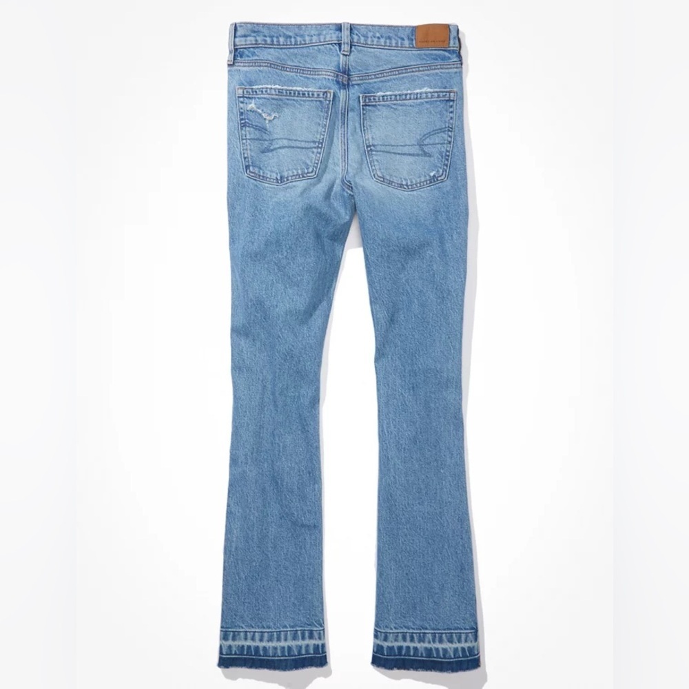 NWT American Eagle Denim Jeans 90s Low Rise Kick Two Tone Blue Mid Wash Size 2​​ - Picture 3 of 13